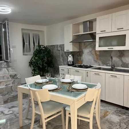 Che Casa Διαμέρισμα Νάπολη