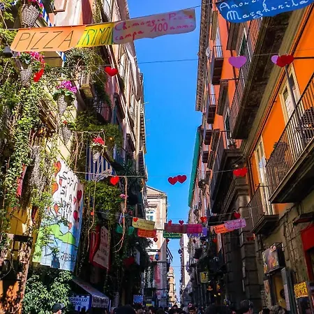 Che Casa Νάπολη