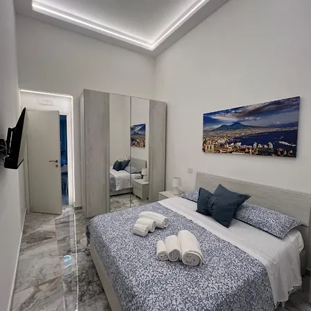 Che Casa * נאפולי